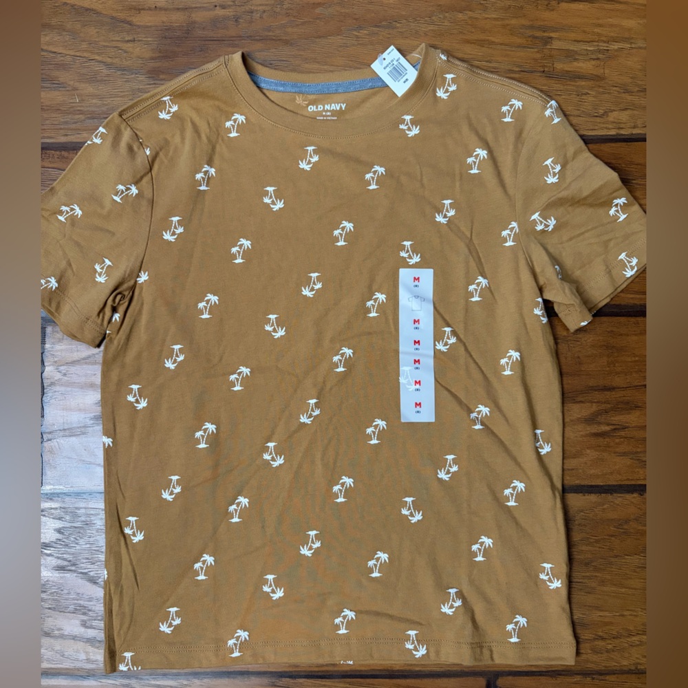 Old Navy Tan Short Sleeve Tee with White Palm Print Boys Size 8 (M)
